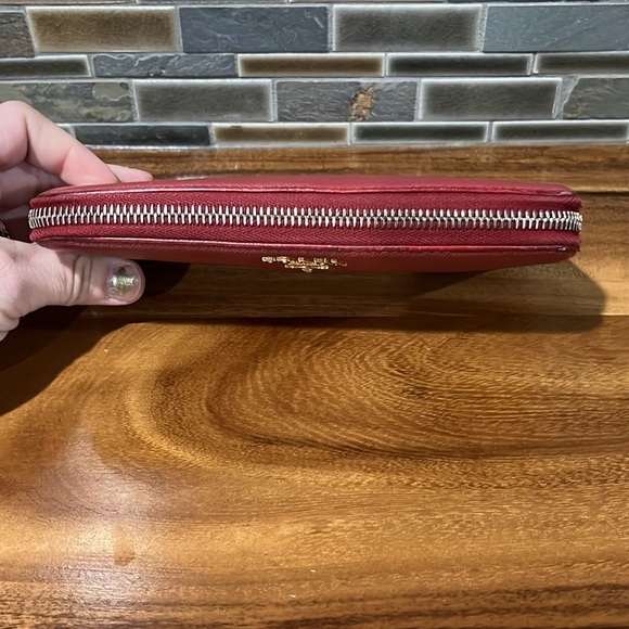 PRADA Red Saffiano Zip Around Wallet - Picture 4 of 12